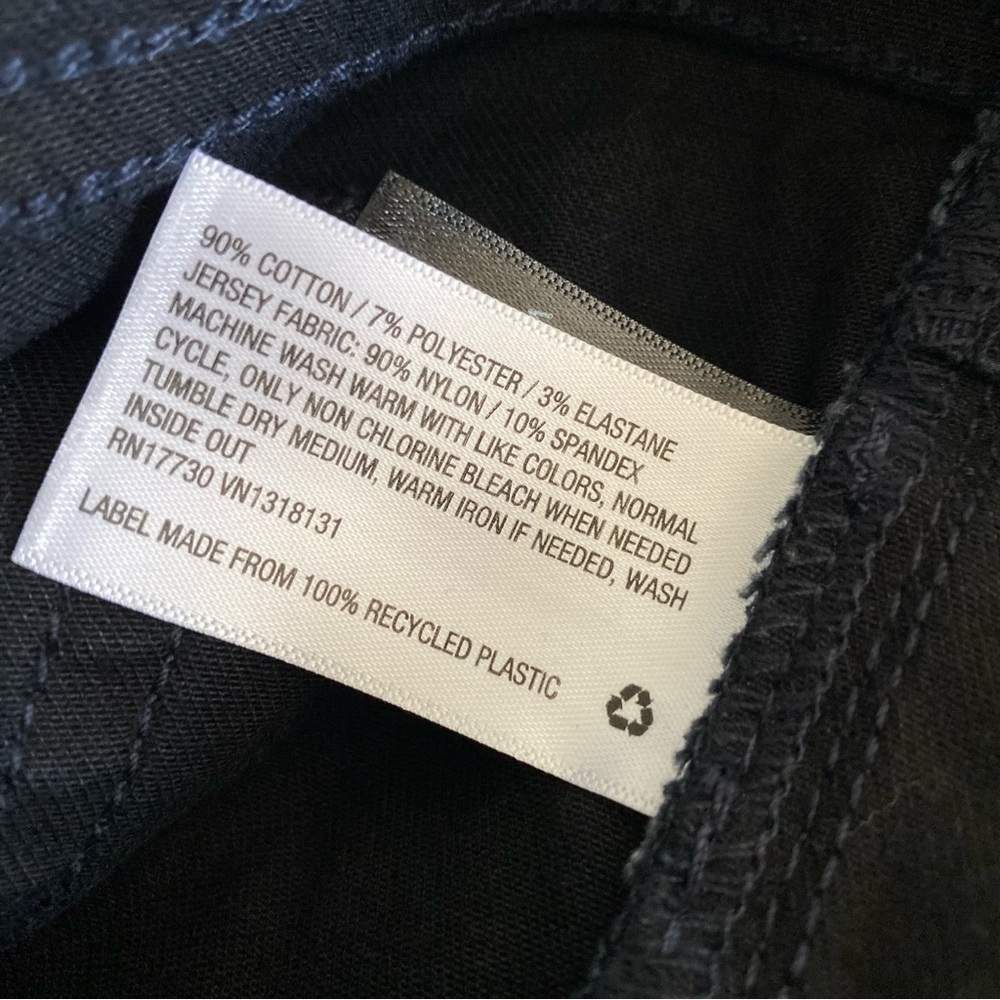 Isabel Maternity Crossover Panel bermuda Shorts - Picture 7 of 13